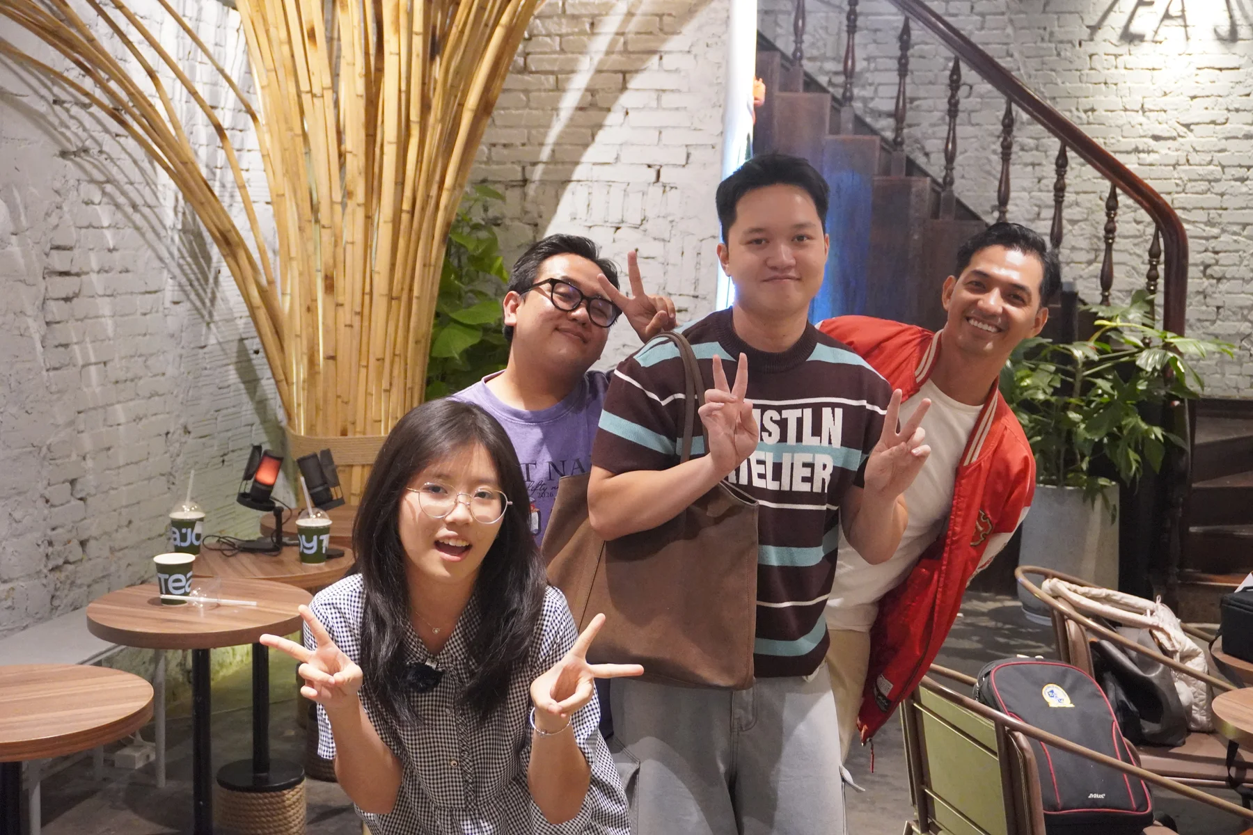 Connecting with cultural historian Tôn Thất Minh Khôi.